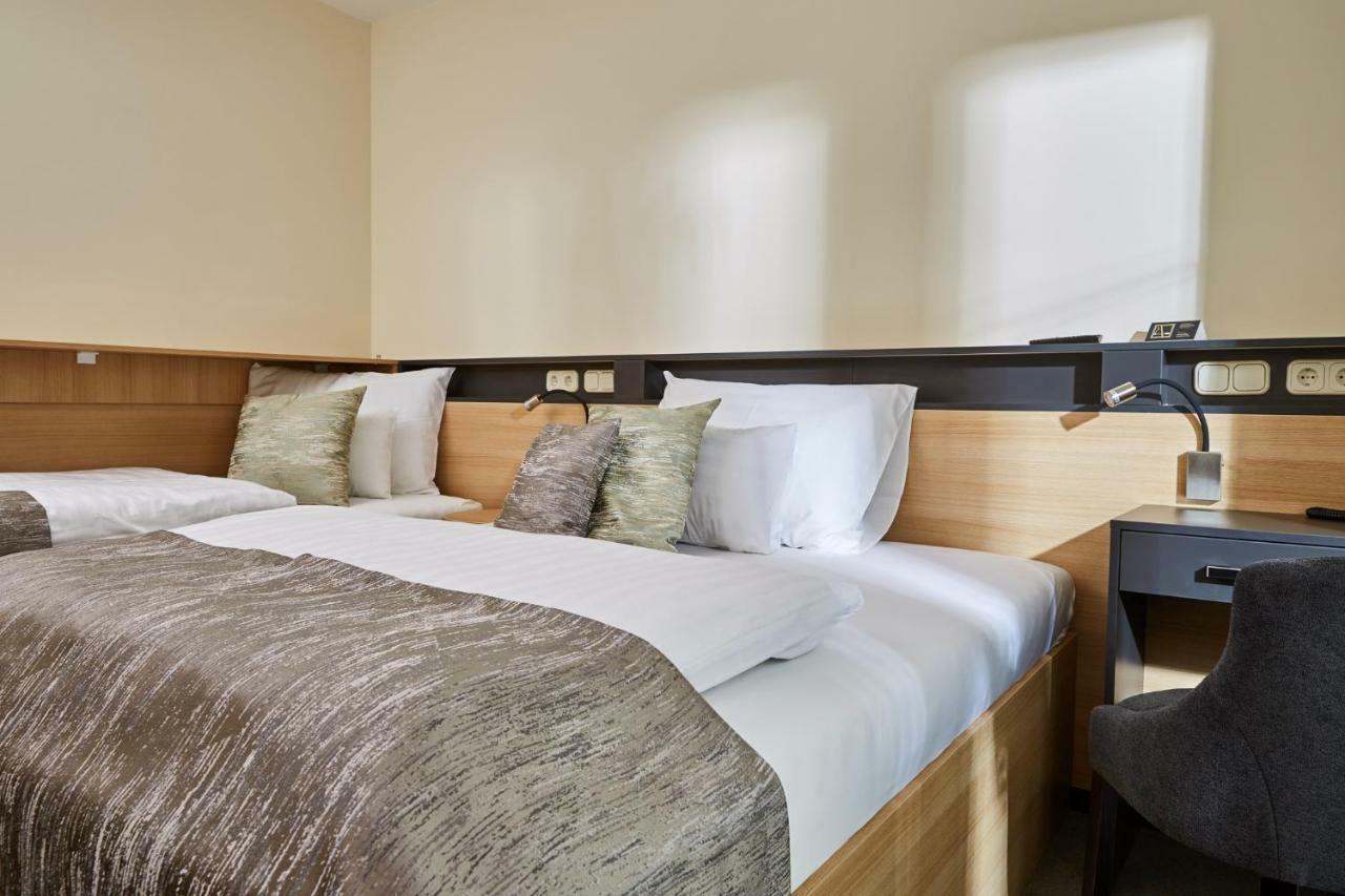 Gold House Pension Balatonfüred Екстериор снимка