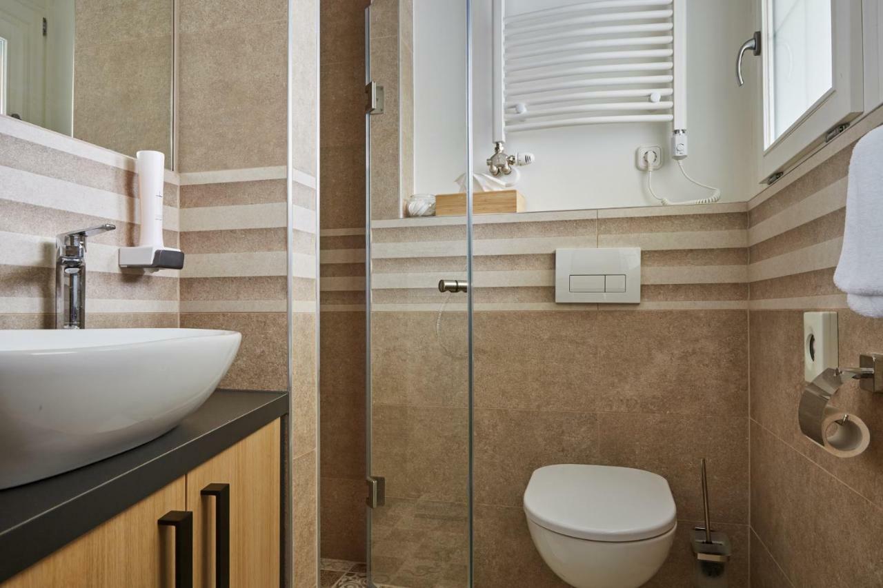 Gold House Pension Balatonfüred Екстериор снимка