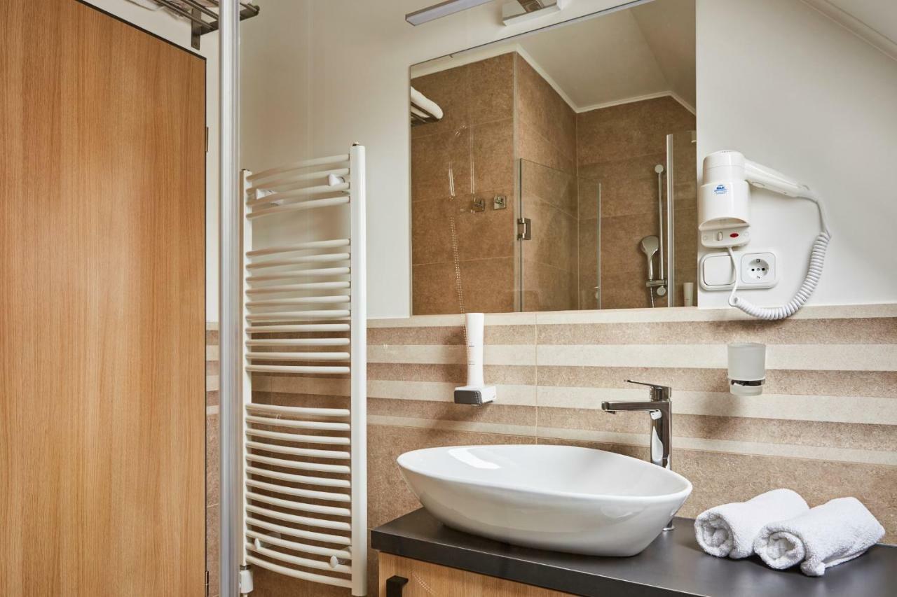 Gold House Pension Balatonfüred Екстериор снимка